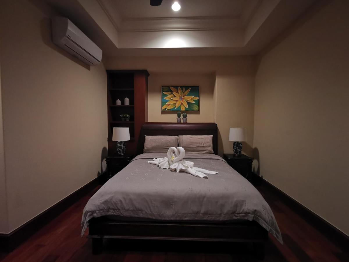 Casa Del Rio Residences Malacca Extérieur photo