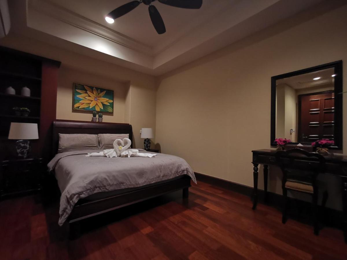 Casa Del Rio Residences Malacca Extérieur photo