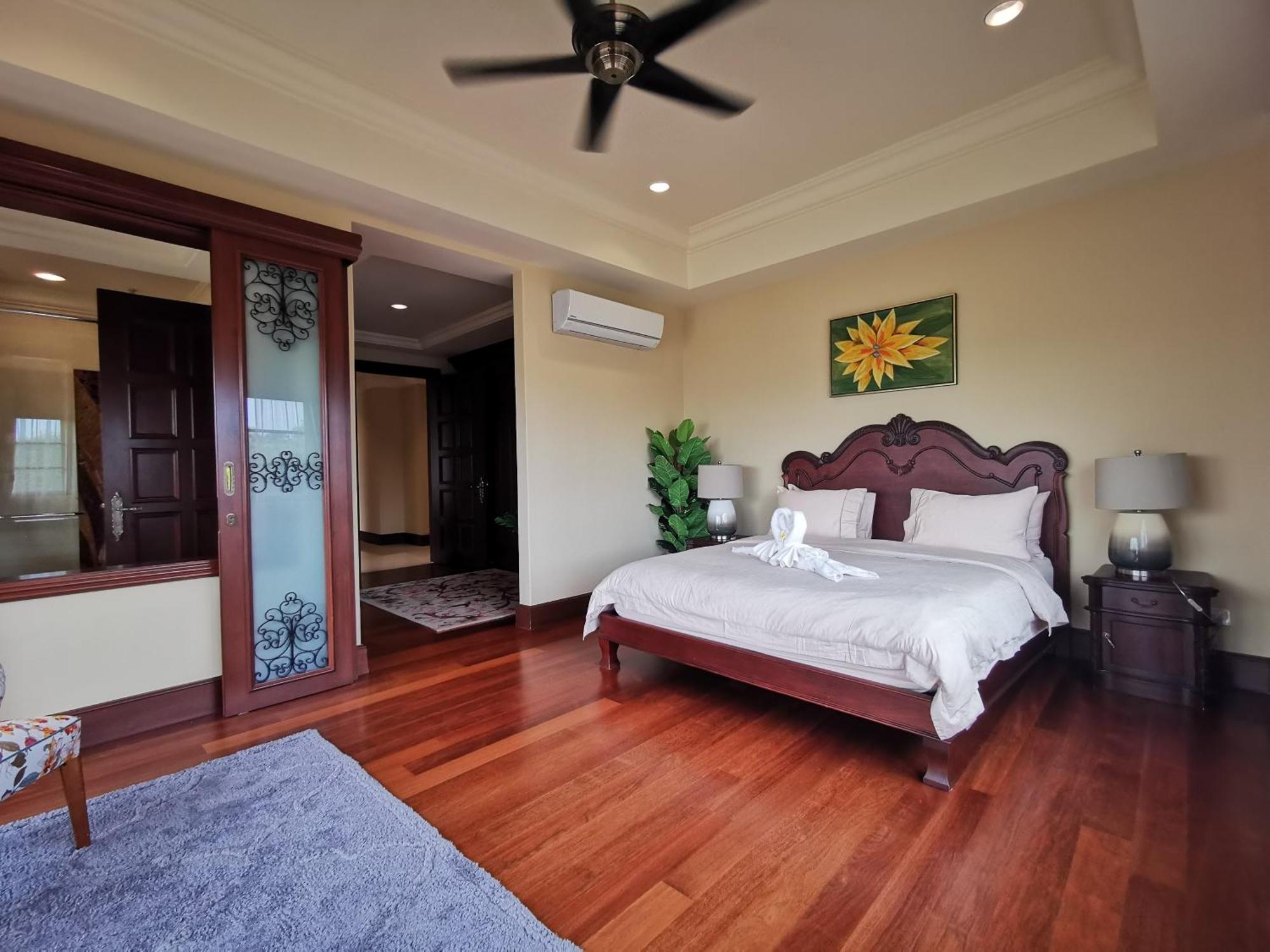 Casa Del Rio Residences Malacca Extérieur photo